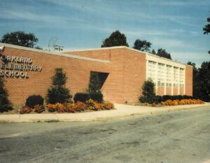 Oakland Elementary School 